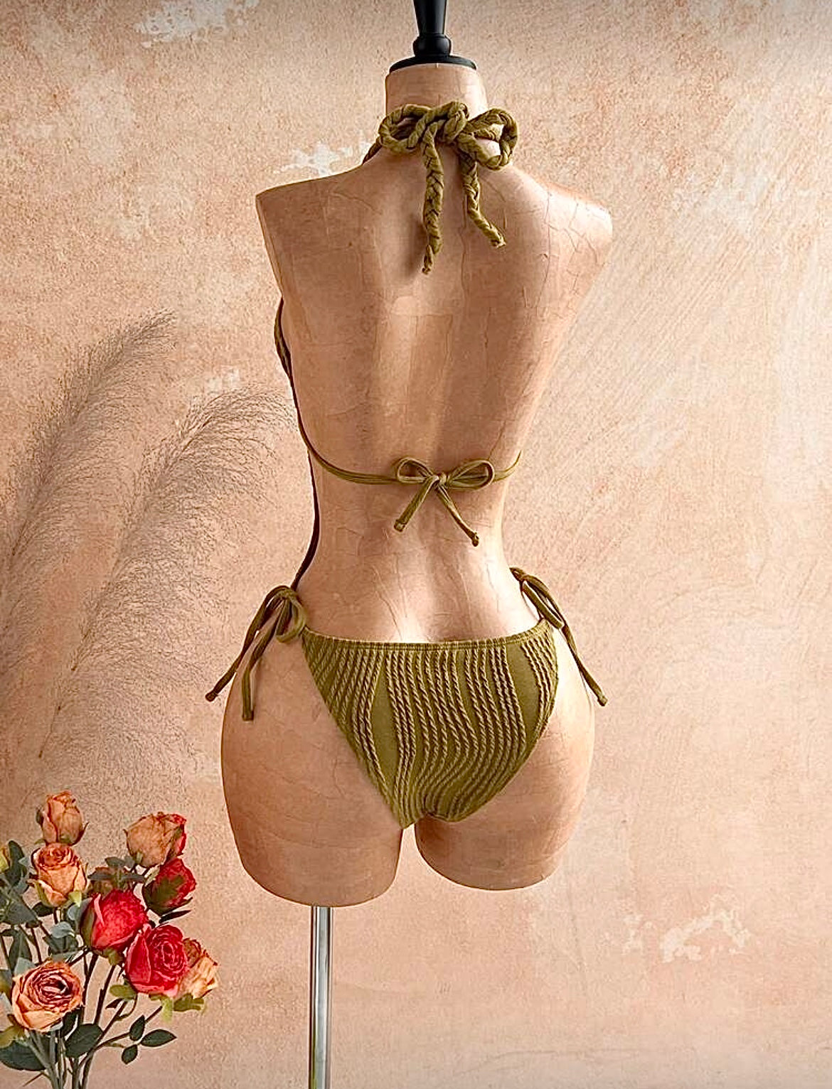 Women’s 1pcs swimsuit (monikini)