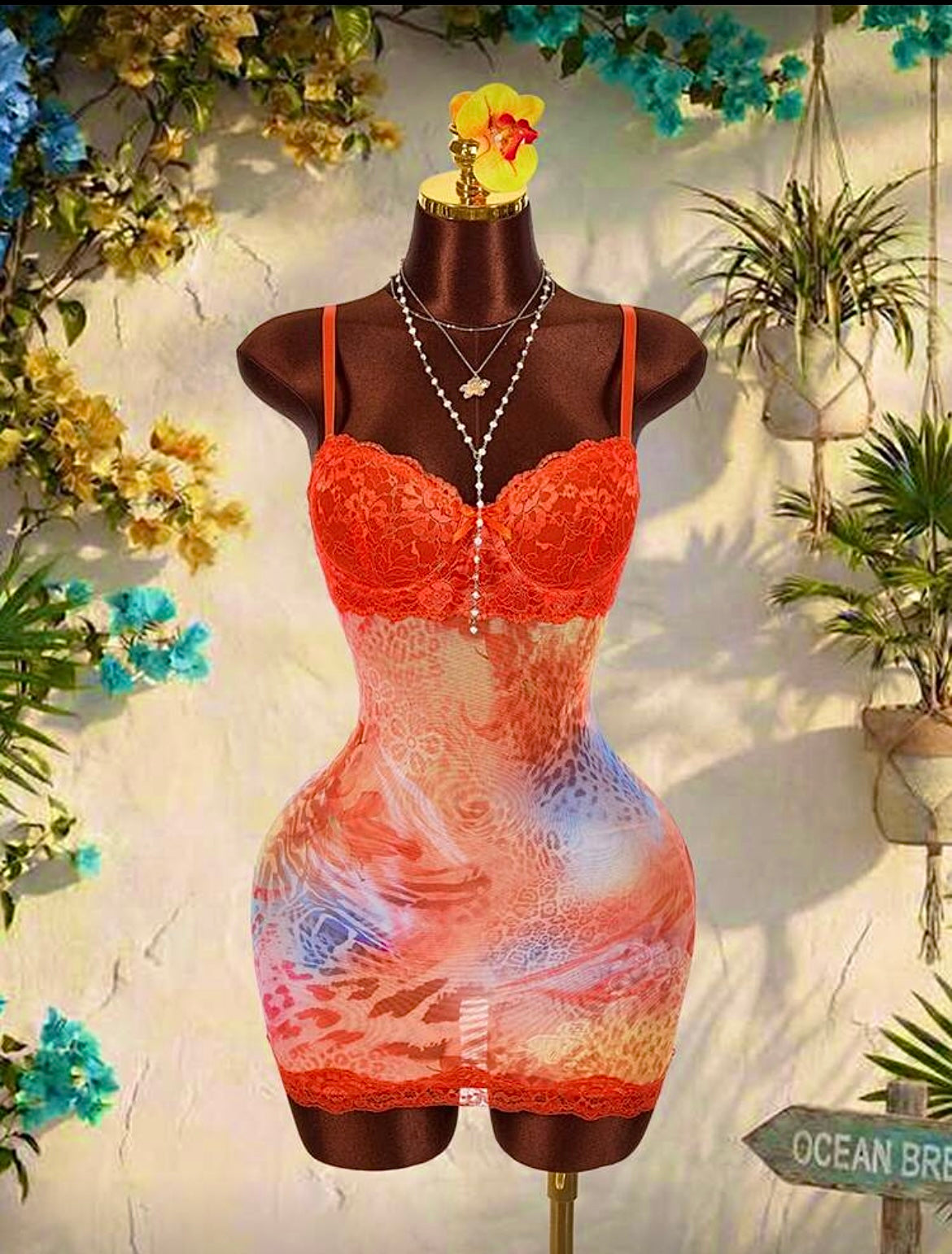 Women’s dress
